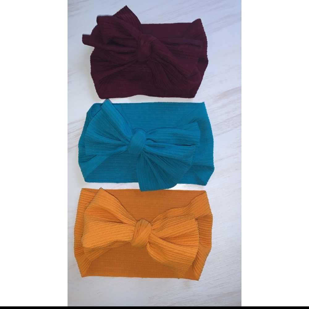 Glo Bows! - Picture 3 of 4